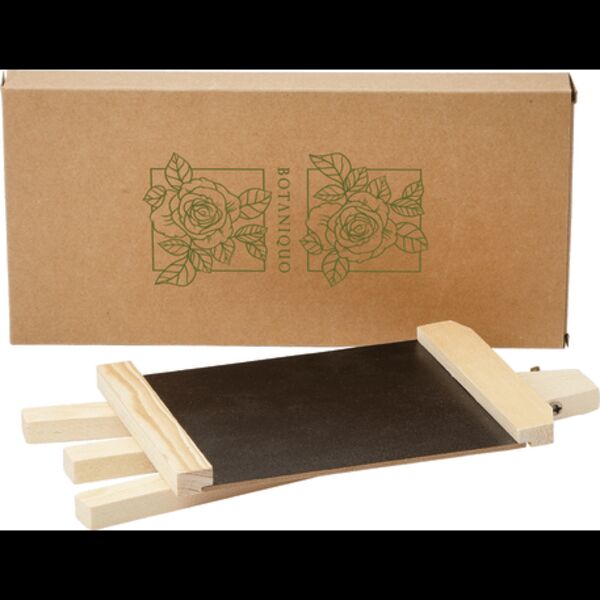 Standing Easel Thumbnail